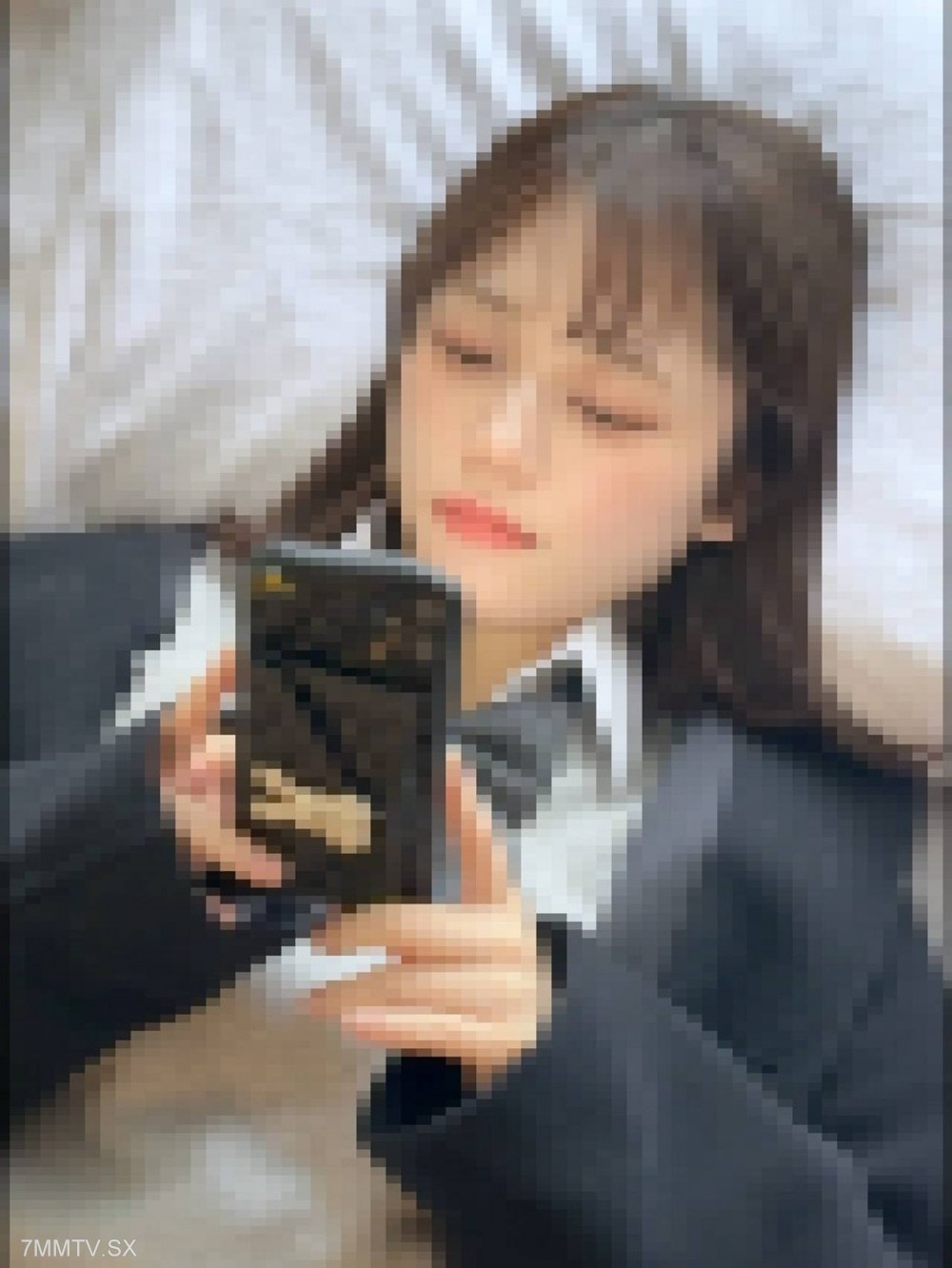 fc2-ppv 4904550 【2026年3月卒】 ”元アイドル研究生”Fカップ18歳本物美女 制服出演。高額交渉ピル無し中出し希少ハメ撮り。※残りわずか | FC2コンテンツマーケット
